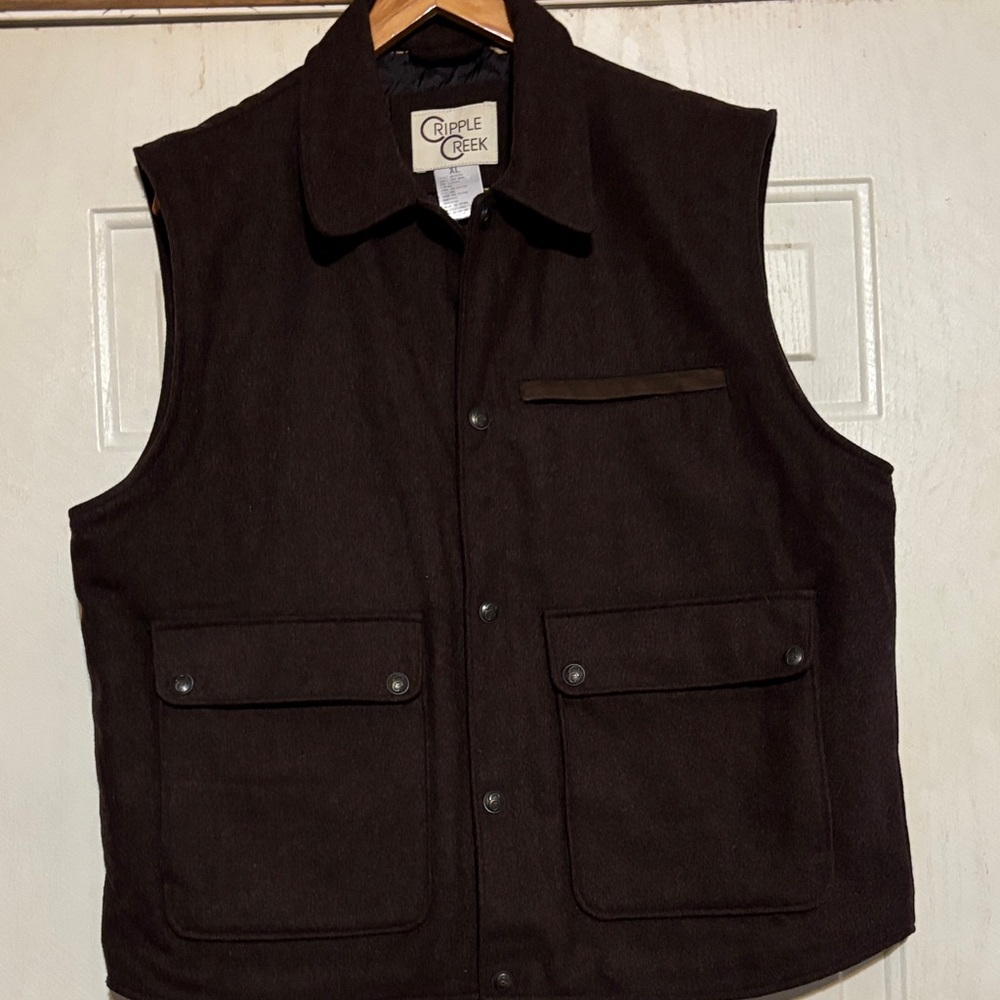Cripple Creek Men's Classic Wool ‎ quilted Brown Vest